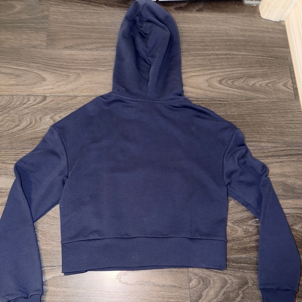 NEW W/ TAGS Balmain Women’s Navy Blue Cropped Logo Hoodie Sweatshirt - Picture 4 of 4